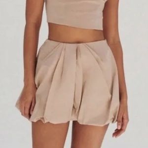 NWT Zara bubble skirt
